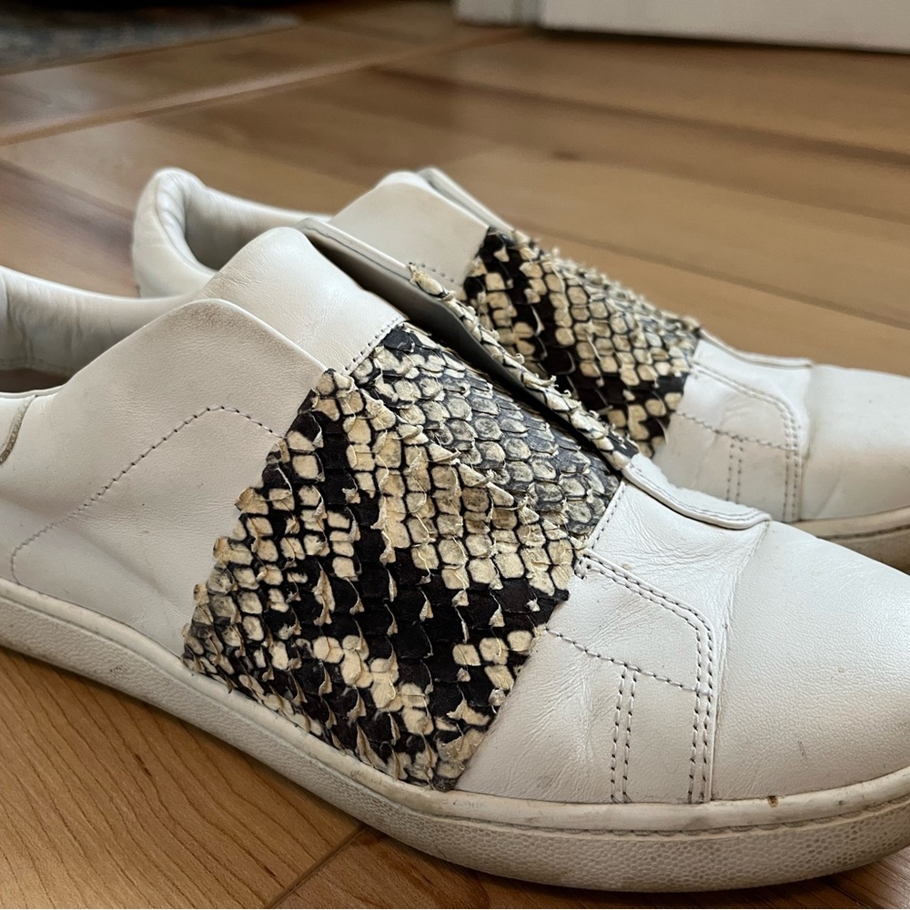 Vince slip on sneaker